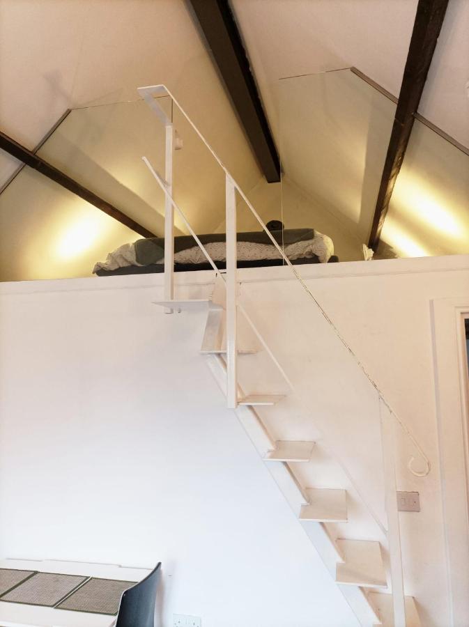 Mezzanine Style Studio Apartment 8 Londres Extérieur photo